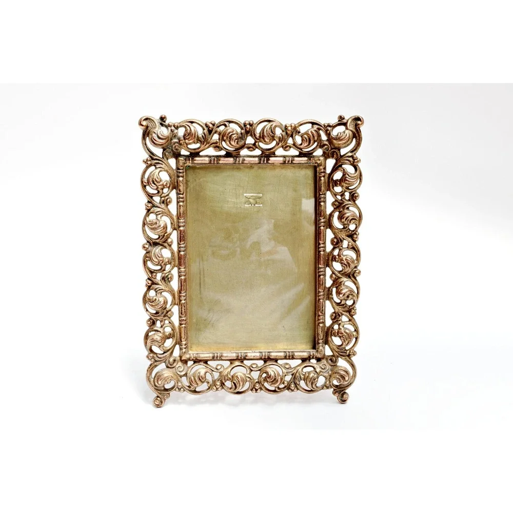 Vintage Victorian Revival Picture Frame Photo Ornate Gold Metal 4 x 6 Photo
